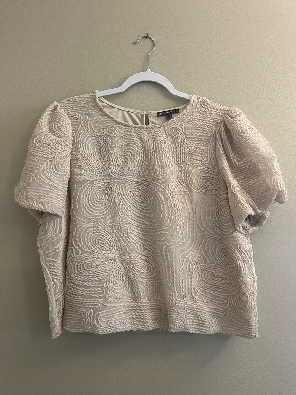 Adrianna Papell Textured Puff-Sleeve Top